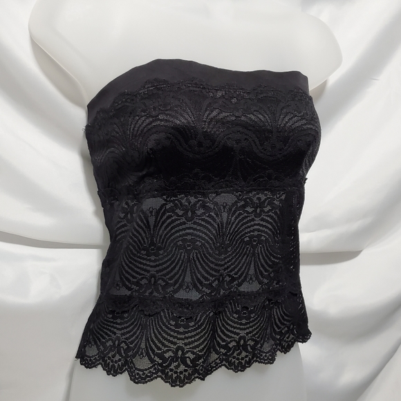 EUC BEBE BLACK CROP/TUBE TOP W/LACE SIZE MEDIUM - Picture 3 of 6